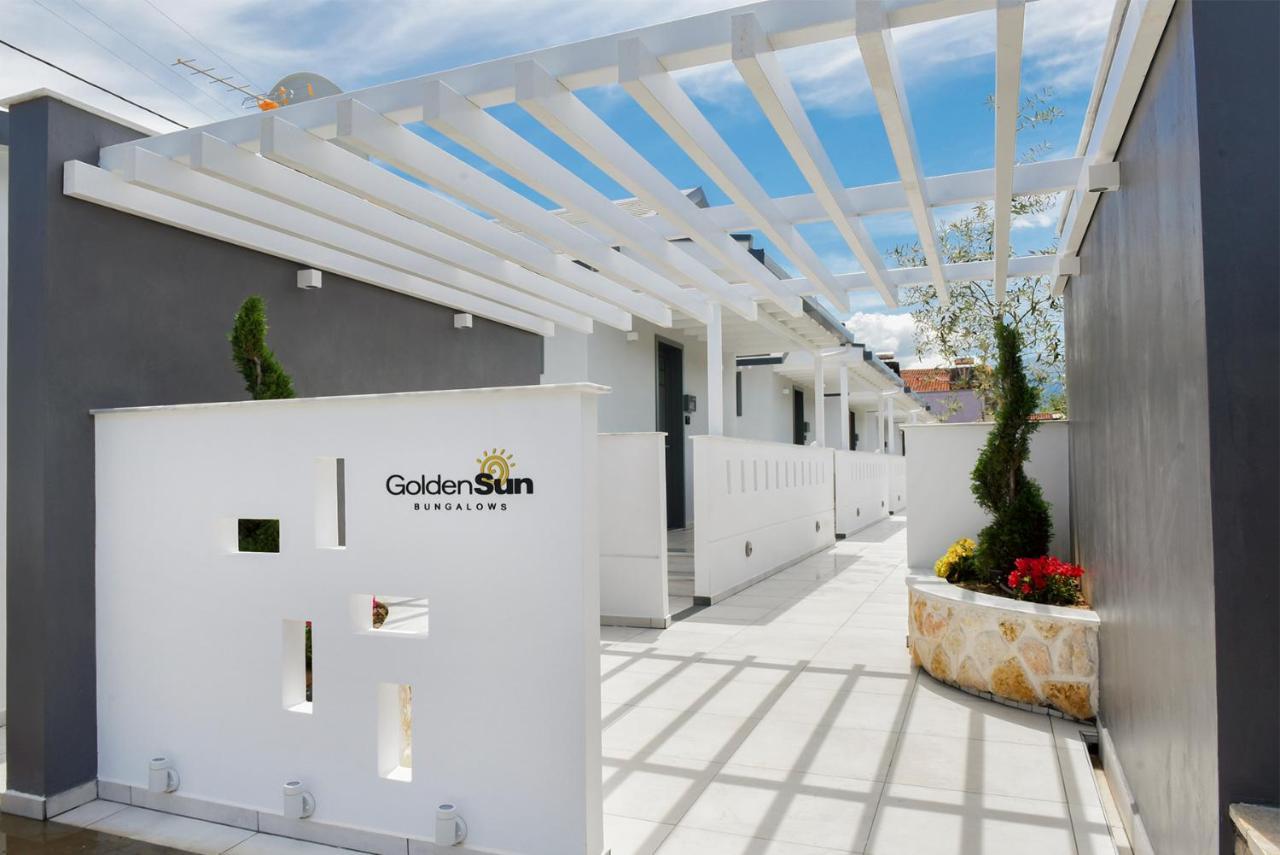 Hotel Golden Sun Néa Meságkala Buitenkant foto