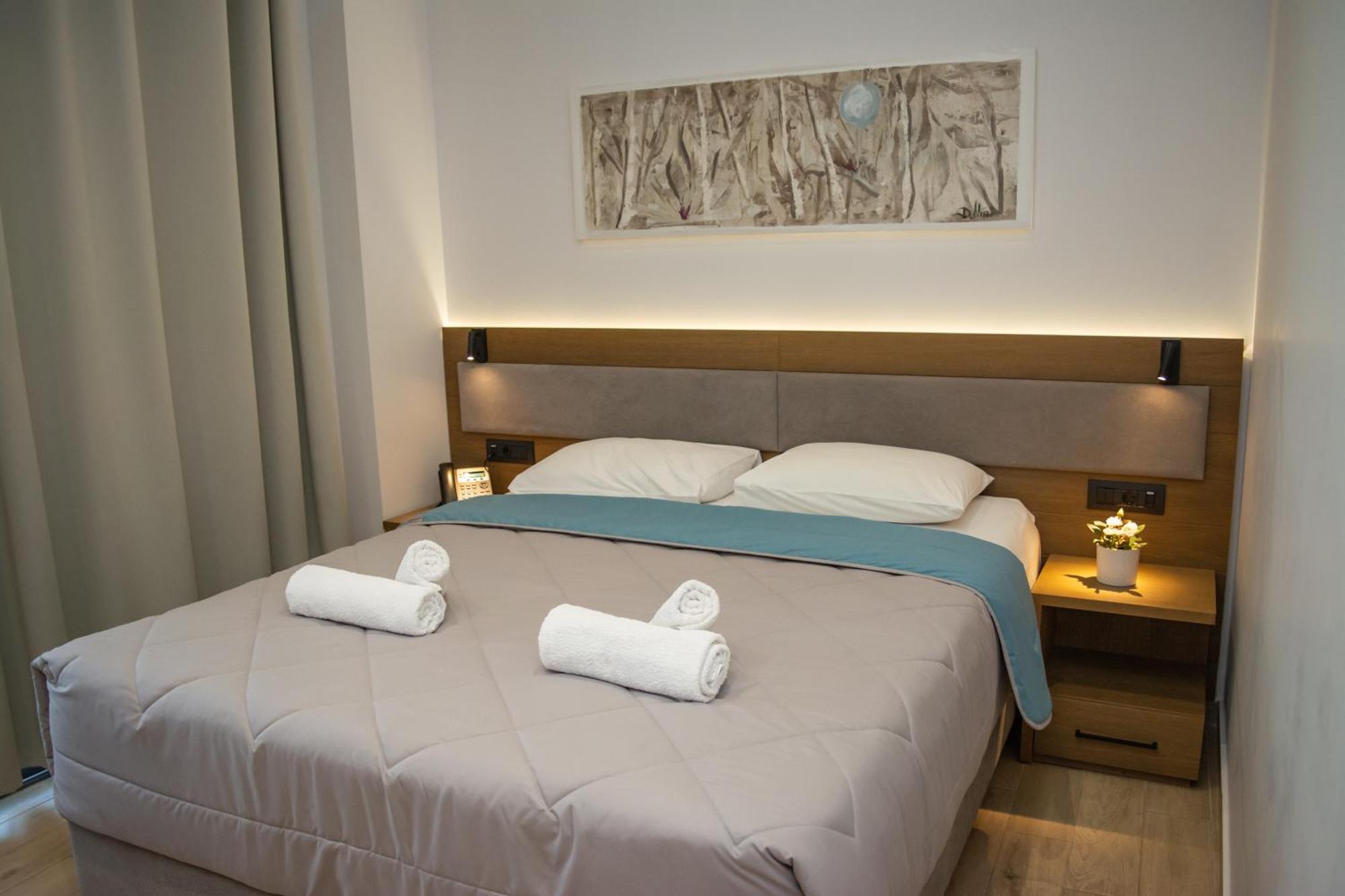 Hotel Golden Sun Néa Meságkala Buitenkant foto