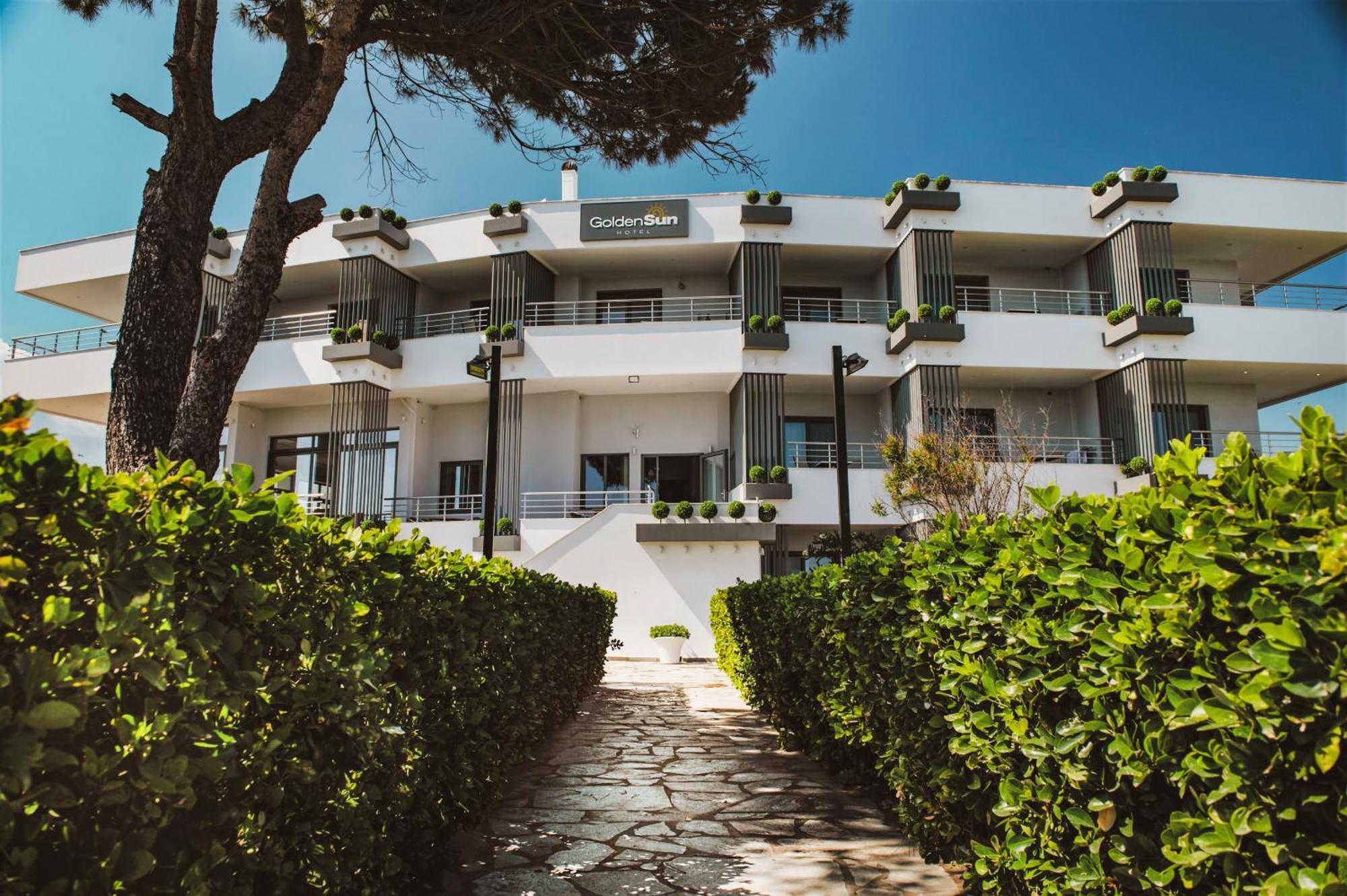 Hotel Golden Sun Néa Meságkala Buitenkant foto